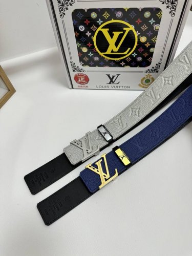 品名：Lv..路易..威登 材质：原单牛皮腰带 百分百头层牛皮腰带保证真皮，24K纯钢扣，专柜原单品质、做工精细，时尚大牌，送人自用首选 包装： 请认准如图专柜