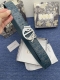 迪奥550 3.5Cm。 特 这款 Montaigne Avenue 腰带从同名手袋汲取灵感，采用黑色光滑 牛皮革精心制作，质感柔软，设计优雅，饰以富有