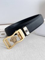 品名：范思哲.Versace.皮带腰带自动皮带 型号：自动带，纯钢材质经典人头自动扣，图片实物拍摄 腰带：百分百头层牛皮，自动带身，保证真皮。24K纯钢扣永不掉