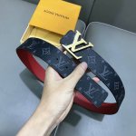 特 寬：40Mm L0Uis Vuitt0N 男士新品原單腰帶.專櫃正品編碼！雙面均可使用 一面經典黑老花，一面頂級小牛皮，多寬色調搭配雙層雙色字母款扣 與腰帶