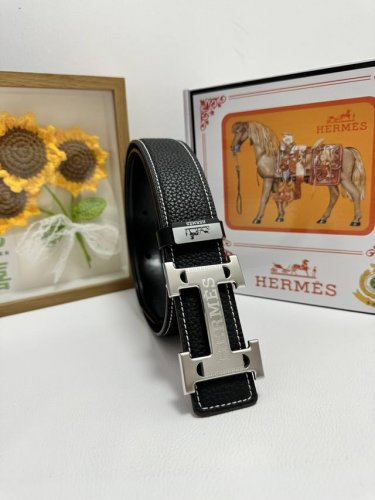 品名：爱马仕.Hermès 原单 材质：原单牛皮腰带 百分百头层牛皮腰带保证真皮，24K纯钢扣，专柜原单品质、做工精细，时尚大牌，送人自用首选 包装： 请认准如
