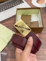 特 巴宝莉：原厂皮料 尺寸3.5Cm五金进口炉内电镀，411418