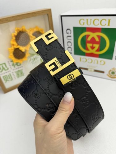 品名：古奇.Gu...Ci 原单 材质：原单牛皮腰带 专柜原单品质、做工精细，时尚大牌，送人自用首选 包装： 请认准如图专柜包装赠送打孔器手提袋专柜礼盒宽度3.