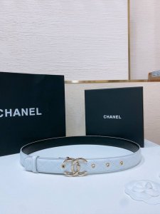 Chane L经典双C皮带腰带 新款Logo扣搭配进口胎羊皮，质感满分，简直身春日里的点睛之笔，皮带直径3.0Cm