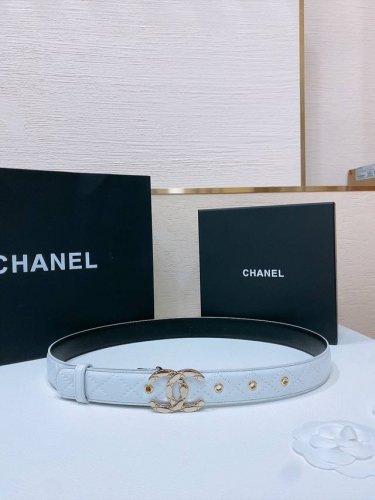 Chane L经典双C皮带腰带 新款Logo扣搭配进口胎羊皮，质感满分，简直身春日里的点睛之笔，皮带直径3.0Cm