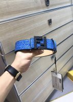 配送专柜包装 打孔针 特 新款 Fd 宽39Mm 支持Nfc 芯片扫描，标志造型宽皮带，原版铆钉扣，进口原版石头纹配置树膏牛皮制成，镀金表面金属制品，品质保证，