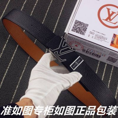 品名：Lv..路易..威登双面用 型号：认准如图专柜包装，赠送打孔器 材料：百分百头层牛皮，24K纯钢扣双面荔枝纹，双面可用，保证真皮。专柜同等质量， 送人自用