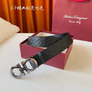 特 配全套包装礼盒 男款 菲拉格慕 3.5Cm高级定制款男士皮带 ，双面进口牛皮，自行选择搭配 真材实料 很有质感 时尚经典不失风范 可自行裁剪