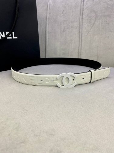 宽度3.0Cm Chanel 香奈儿 进口柔软小牛皮搭配哑色精品钢扣。