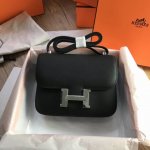 出厂 配礼品盒、Constance 康康』19Cm 、御用进口Epsom皮 金扣』和 银扣』顶级制作 精美做工，一年四季都必备的出街款，仙女们的最爱，背上它你就