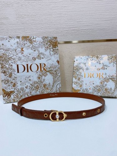 Dior Montaigne Jolie Belt 光滑小牛皮和白色树脂珍珠 饰有*Christian Dior*标志 羊皮菱格腰带2.0Cm
