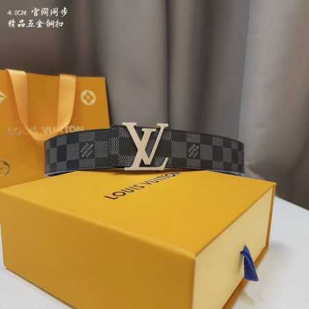 官网同步 Lv路易男士 宽度4.0 Cm 简单大方 佩戴效果非常不错 送礼自用最佳推荐 - 点击图像关闭