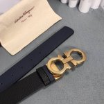 菲拉格慕 Nfc 专柜经典雕刻字母喷砂扣 搭配经典荔枝纹带身 原单品质男女通用款3.5Cm 支持芯片扫码跳官网首页 精心制做 高端大气