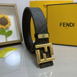 品名：芬迪 Fendi 原单 材质：原单牛皮腰带 百分百头层牛皮腰带保证真皮，24K纯钢扣，专柜原单品质、做工精细，时尚大牌，送人自用首选 包装： 请认准如图专