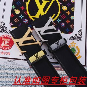男士腰带：Lv·路易斯登·原单· 男士皮带：百分百头层牛皮，保证真皮。24K纯钢扣双面可用专柜同等质量， 送人自用首选 包装： 请认准如图专柜包