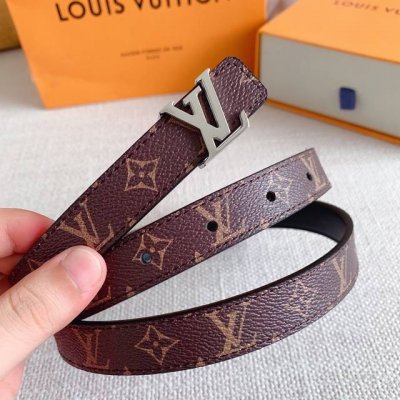 配全套包装礼盒 Lv 女款 驴牌：经典单原品质，搭配经专典柜扣、宽度2.0高端大氣，头层小层小牛皮欢迎砸单、原系单列