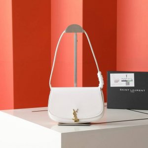 Voltaire Mini腋下包_ 半月型简约设计，独特的Cassandra旋扣开合，彰显独特魅力与前卫格调，完美体现Y家现代女性的优雅气质！ 款号：1818