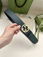 特 P200 105 Gucci 宽度4.0Cm每一季，品牌典藏设计中的标志性元素都会吐故纳新，为经典注入新意。Guccio Gucci字母交织图案巧妙融入纹理