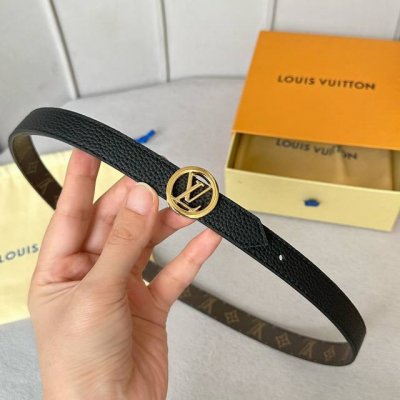 寬度20mm 驢家法國女士腰帶 全新風格定制帆布面料襯托細膩的進口荔枝紋小牛皮 全新設計搭扣 融入字母和花卉圖案 與腰帶相結合雙面用