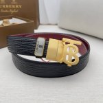 品名：巴宝莉.Burberry腰带 皮带 原单 型号：挂扣，经典纯铜材质挂扣，实物拍摄，头层牛皮 材料：百分百头层牛皮，保证真皮。双面可用专柜同等质量，双面头层