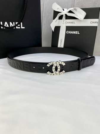 宽度3.0Cm Chanel 香奈儿 进口柔软小牛皮金 银色花纹金属精品钢扣。 - 点击图像关闭