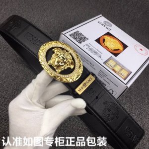 品牌：Versace.范思哲镶钻 DDD 型号：原单！请认准如图专柜包装 DDD 等级：意大利进口百分百头层牛皮，范思哲.Versace，世界著名奢侈品品牌，美