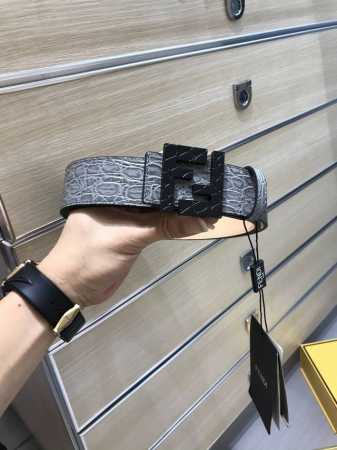 配送专柜包装 打孔针 特 新款 Fd 宽39Mm 支持Nfc 芯片扫描，标志造型宽皮带，原版铆钉扣，进口原版石头纹配置树膏牛皮制成，镀金表面金属制品，品质保证， - 点击图像关闭
