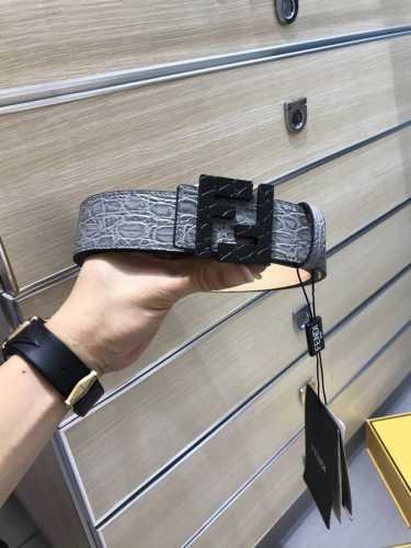 配送专柜包装 打孔针 特 新款 Fd 宽39Mm 支持Nfc 芯片扫描，标志造型宽皮带，原版铆钉扣，进口原版石头纹配置树膏牛皮制成，镀金表面金属制品，品质保证，