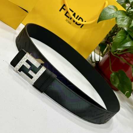 Fendl 芬迪 宽40Mm双面原版小牛皮 搭配单钌钯电镀扣 完美的手感.油边 出众的设计.风格 高贵奢华 时尚大方 高清实拍 货真价实 品质保证 双面用 - 点击图像关闭