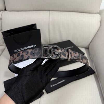 Dg，宽3.5Cm Dolce&Gabbana 豹纹印花 Dauhine 小牛皮与小牛皮双面腰带，搭配钌电镀 Dg 交叉造型徽标搭扣：钌色电镀金属徽标搭扣