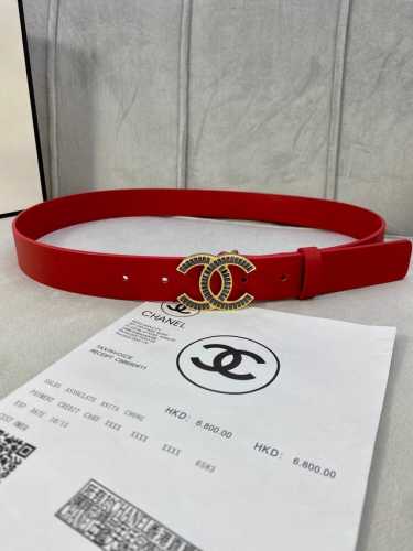 宽度3.0Cm Chanel 香奈儿 女士腰带皮带新款柔软的进口小牛皮金 银色雅致方钻金属钢扣。
