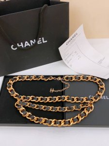 Chanel 黄铜金属.经典链条Logo腰链 精致优雅 均码 三层链 简单不显单调 大爆款回货！