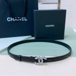 Chanel 24C 字母腰带 软硬适中的小羊皮 春夏搭配好帮手 一年四季最不可缺少的搭配神器 穿裙子西装搭它简直不要太高级 2.0Cm精品
