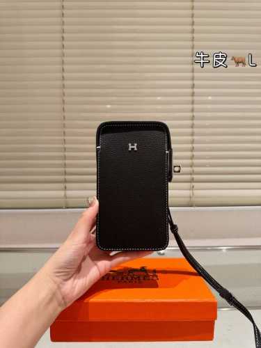 爱马仕 手机包 头层皮夏季必备单品 出门放手机就一个挎包搞定啦 配礼盒尺寸10.17