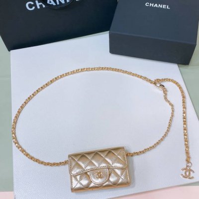特 Chanel 24C 限定Mini腰包 真的美哭啦！精致的星星Logo小牛皮皮材质，奢华与优雅的完美结合。尺寸：11Cm