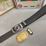 品名：古奇.Gu...Ci 材质：原单牛皮腰带 专柜原单品质、做工精细，时尚大牌，送人自用首选 包装： 请认准如图专柜包装赠送打孔器手提袋专柜礼盒宽度3.8Cm