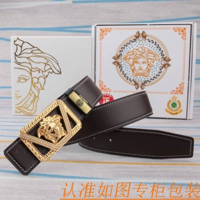 腰带皮带：范思哲原单牛皮腰带 男款皮带：材质百分百头层牛皮腰带保证真皮皮带，专柜原单品质、做工精细，时尚大牌，送人自用首选包装： 请认准如图专柜包装赠送打孔器手