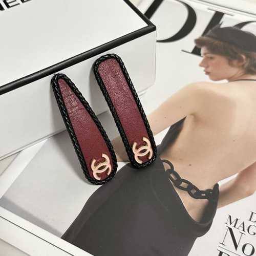 特 一对 配全套包装 Chanel 香奈儿 今年最好卖的新款 Vintage中古复古发夹 超仙的一对 时髦精 随便入的款