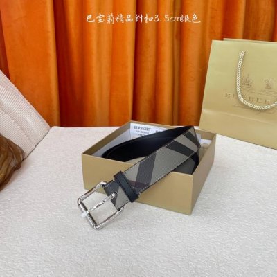 Burberry 巴宝莉专柜同步平滑皮革腰带 搭配精品针扣 装饰品牌经典格纹 宽度:3.5Cm