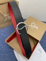 3.8宽Christian 、Louboutin 男士Ricky标志性徽标搭扣黑色腰带红色底，双面牛皮。
