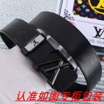 品名：Lv..路易..威登原单 材料：百分百头层牛皮，保证真皮。24K纯钢扣双面可用专柜同等质量， 送人自用首选 包装： 请认准如图专柜包装，赠送打孔器，银联发