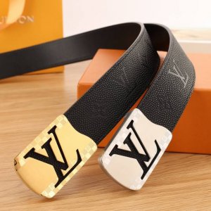 特 Lv3.8宽精品不锈钢板扣，搭配意大利双面进口头层牛皮，可自行选择搭配，全套包装，精品板扣系列