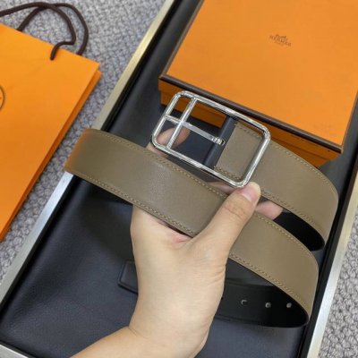 爱马仕 Hermēs Box/Togo小牛皮双面腰带，镀钯腰带扣。38毫米