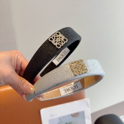 配包装 Loewe 罗意威 新款海绵发箍特供面料头箍、尖端网红最新款来袭 ！ 让你的魅力绽放 清新淑女范让时尚更简单！