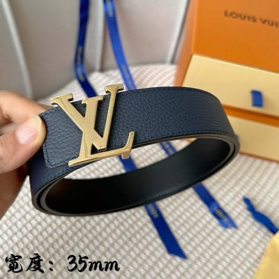 原版包裝 L0Uis Vuitt0N 驢家原單腰帶 寬度35毫米 腰帶採用一面荔枝紋Togo皮內襯一面進口小牛皮底 搭配经典五金 可雙面佩戴 經久耐用 時尚百搭