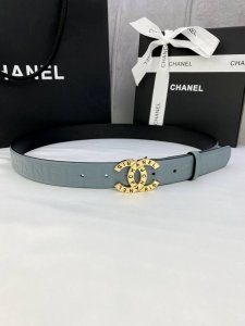 宽度3.0Cm Chanel 香奈儿 进口柔软小牛皮金 银色花纹金属精品钢扣。