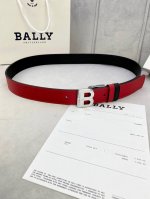 3.5Cm Bally 巴利 平纹 内衬头层小牛皮 ：配有金 银 字母扣头该皮带可调节，且能根据需要剪裁质量保证达到修身效果