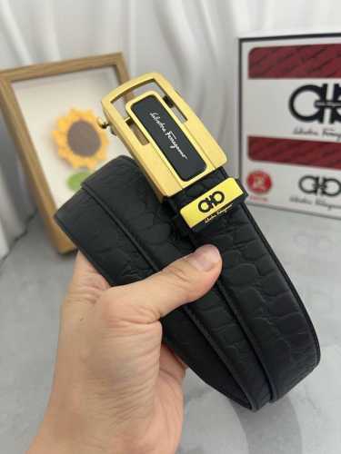 品名：菲拉格幕 自动带 材质：原单牛皮腰带 百分百头层牛皮腰带保证真皮，24K纯钢扣，专柜原单品质、做工精细，时尚大牌，送人自用首选 包装： 请认准如图专柜包装