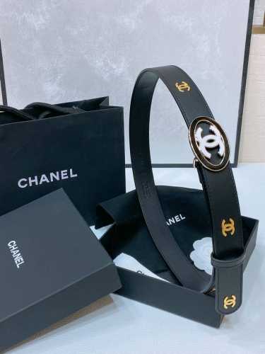 Chanel 24C 黄铜金属 水钻黑 与 白Logo搭扣 黄铜金属进口胎牛皮平纹带身 饰有Cc小Logo手感柔软 细腻 3.0Cm