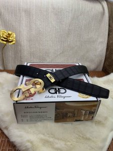 品名：菲拉格幕 原单皮带 材质：原单牛皮腰带 百分百头层牛皮腰带保证真皮，24K纯钢扣，专柜原单品质、做工精细，时尚大牌，送人自用首选 包装： 请认准如图专柜包